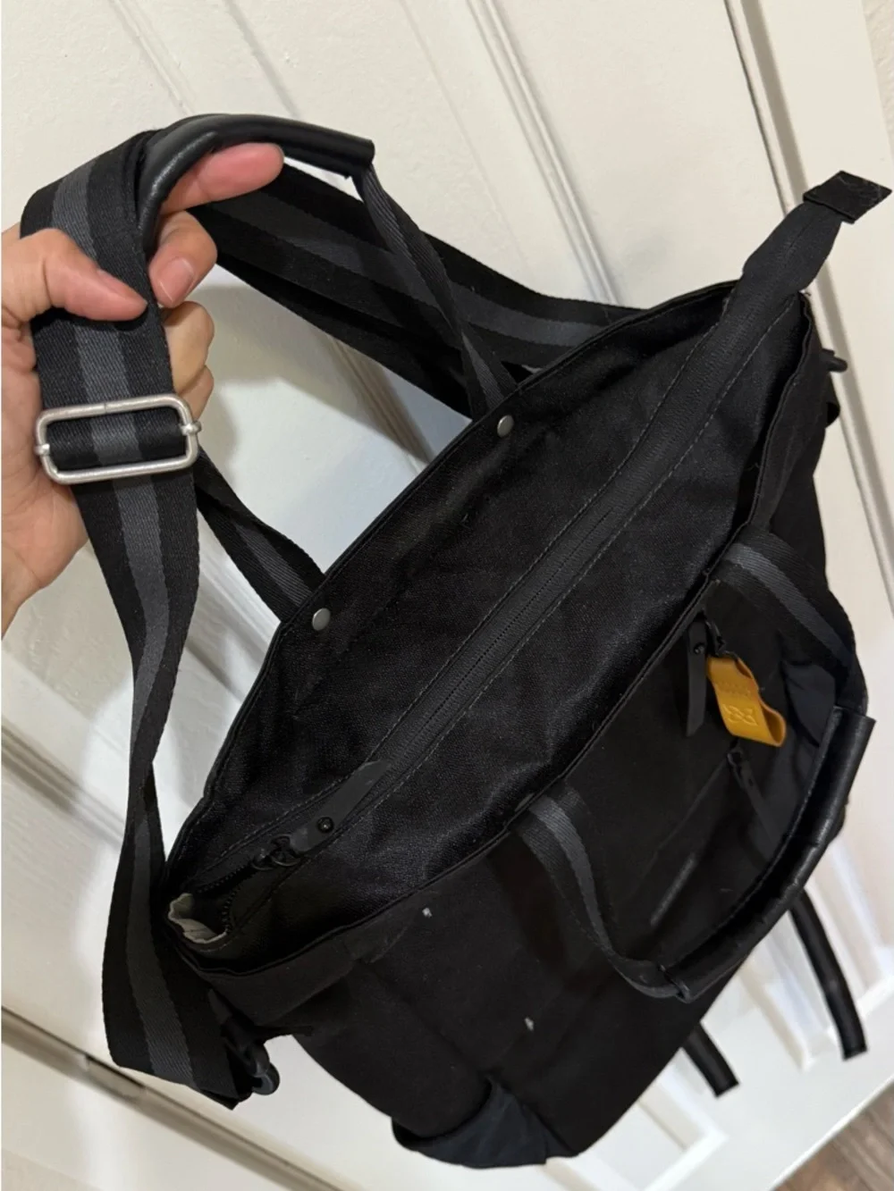 Sherpani Black Camden Backpack Tote Bag - Picture 6 of 8